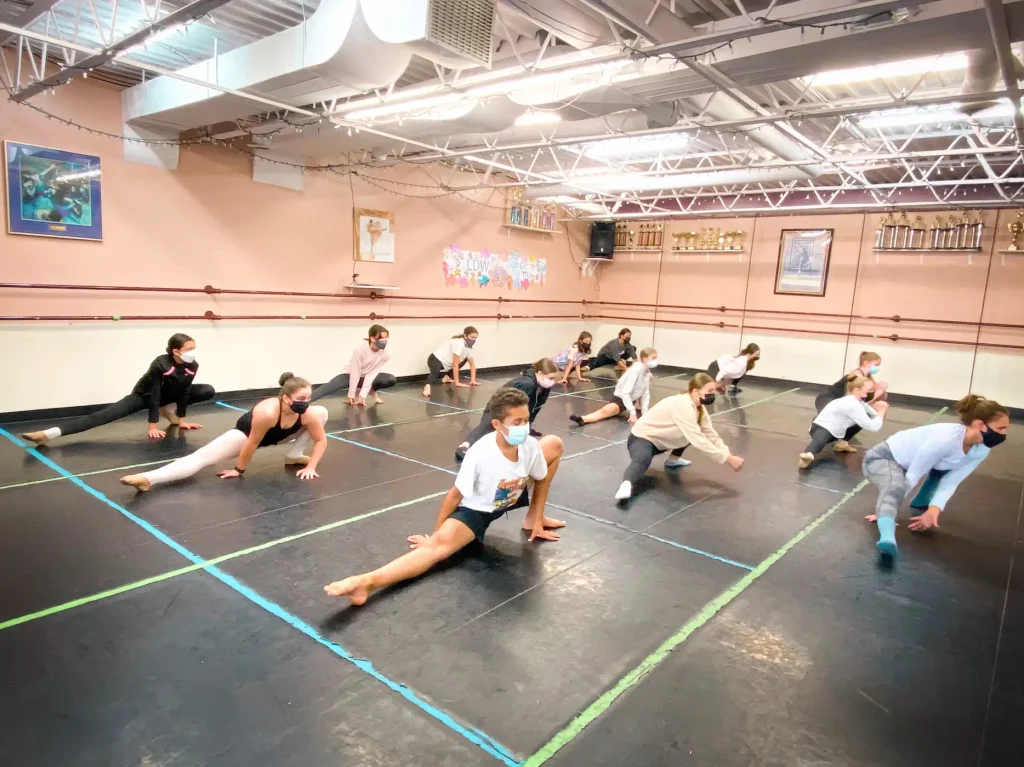 Students in progressive ballet class