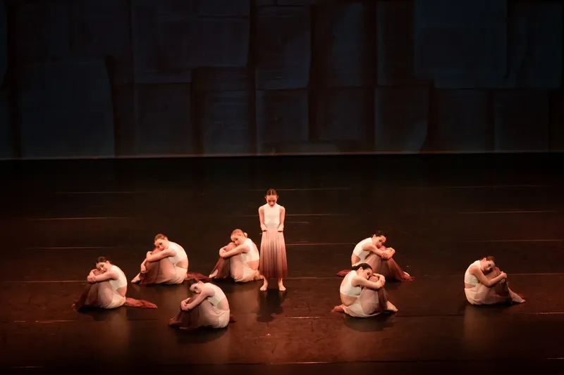 Lyrical Dance Performance In An Orleans Dance Studio